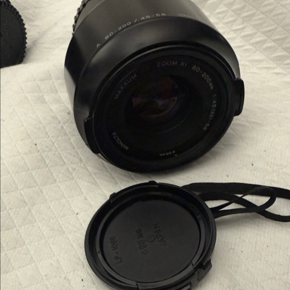 Minolta AF 80-200mm f/4.5-5.6 Zoom Lens  A- Mount Clean Optics Vintage Telephoto - Picture 2 of 6